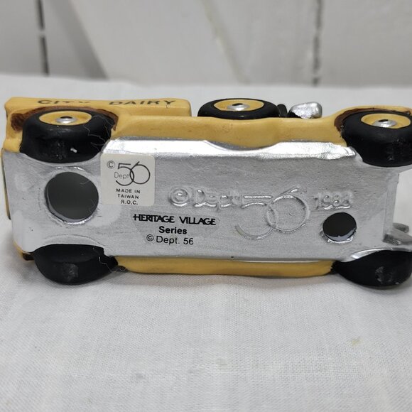 Heritage Village Transport Set – City Bus & Dairy Truck – 1988 w/ Box - - Picture 12 of 16